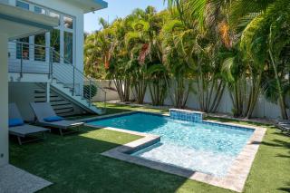 Southern Exposure - Siesta Key - 9