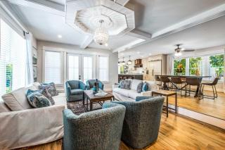The Shore House - Bailey Hall - 8