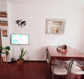 CÉNTRICO Alojamiento Dpto Gchu c COCHERA Precio en Dólares USD consulte Valor expresado en dol es lo q se cobra - Gualeguaychú - 2