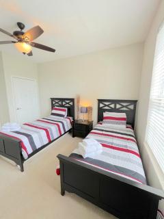 2Br 2Bath Condo Balcony 5min Conv Center 1496ft - 6