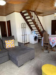 Charming 3-Bed House - Biscoitos - 2