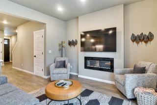 Elegant Vancouver Townhome - 18 Mi to Portland - Battle Ground - 7