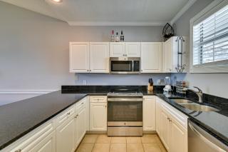 2 Mi to Ocean Pool-View Myrtle Beach Condo! - 1