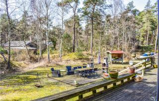 Stunning Home In Borrby With Wifi - Borrby - 3
