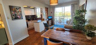 Harbourfront Bliss - 2 bedrooms, parking, balcony - Sídney - 5