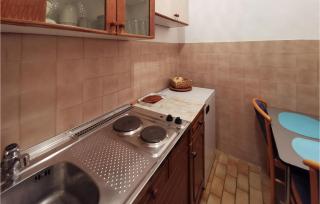 Beautiful Apartment In Dramalj - 7