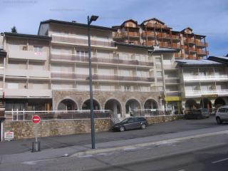 Grand studio/cabine lumineux, proche commerces et pistes - FR-1-295-193 - Les Angles - 1