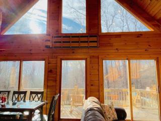 Spectacular Log Cabin Home 45 minutes to Asheville - Marion - 6