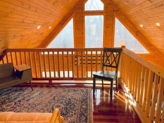 Spectacular Log Cabin Home 45 minutes to Asheville - Marion - 1