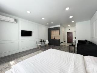 Апартаменты в элитном доме. - 4