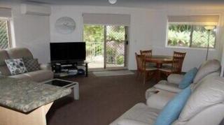 Norfolk Grove Apartment - Hosted by Burleigh Letting - Gold Coast - 9