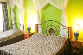 Khweza Bed and Breakfast - 4