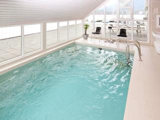 Five-Bedroom Holiday home in Jelsa 3 - 7