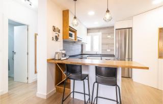 Beautiful Apartment In El Campello - El Campello - 5