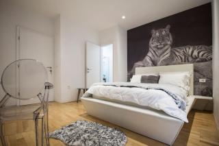 Luxury apartment near the beach - 5