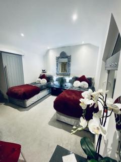 Sandybanks Torquay - Seaview and Promenade Apartments - 8