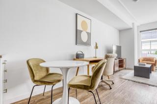 Ballard 1BR w BBQ Lounge WD onsite retail SEA-327 - 4