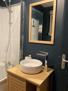 la petite terrasse d’Arthur; appartement terrasse à 50m de la mer - 5