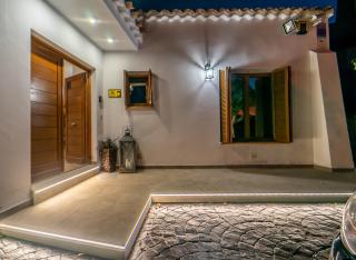 Luxury Villa on El Valle Golf Resort, Sauna, Hot Tub, Heated Pool. - Baños y Mendigo - 2