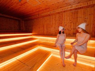 LC Goryokaku Hotel - 7