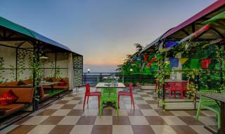 Treebo Roshan House with Valley View - 0