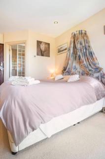 WILLOW RIDGE - a large country house with 3 rental rooms - Clutton - 1