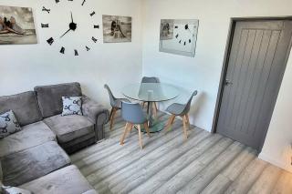 Cosy 3 double bed flat sleeps 6 - 5