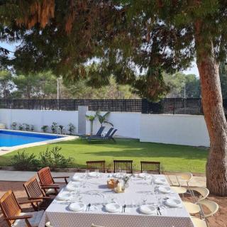 Acogedora Villa en Alicante con piscina y barbacoa - Alicante - 4
