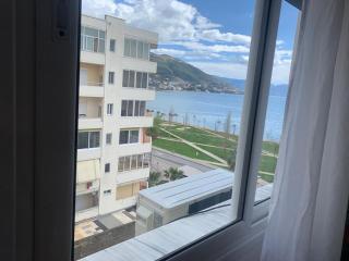 Garzoniere Grisi, Lungomare - 1