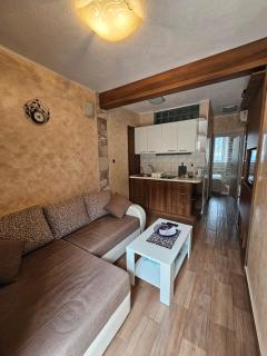 Lanterna Apartments - 3