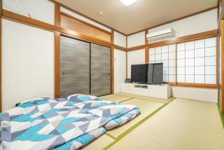 JR 66sqm 1F Family Suite 2LDK JR Koiwa-Keisei Koiwa-Asakusa-Oshiage-Shinjuku-Ueno - Tokyo - 2