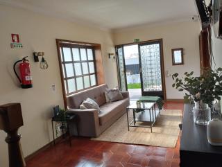 Hostel Summer House - Vila Nova de Gaia - 6