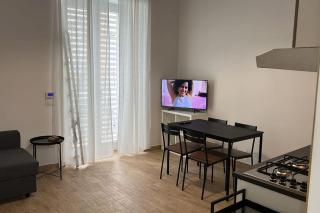 Casa Sandrili first, Central Station - 2