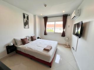 RENOVATED 1 Bedroom Condo in Park Lane - Jomtien Beach - 9
