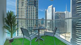 Bright Deluxe Studio canal view - Special offer - Dubai - 6