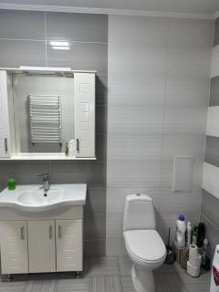 ВІП квартира в новобудові в центрі міста - Rivne - 5