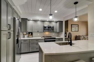 240 Turnberry Village - 6