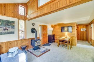 Hungry Horse Cabin with Gas Grill, Near Glacier! - 4