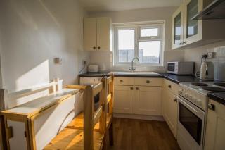 8 Berth Chalet To Hire At Bermuda Holiday Park Nearby Hemsby Beach Ref 18192B - 9