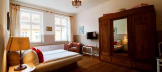 Schloss-und Seeblick Apartment - 2