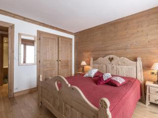 Appartement élégant avec wifi, terrasse et parking couvert à Val-d'Isère, proche des pistes - FR-1-694-100 - Val dʼIsère - 2