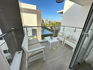 LUXURY CONDO coral bay - 2