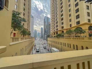 Dominant View of Dubai Marina - Dubai - 6
