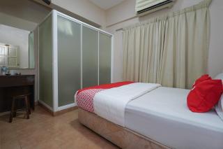OYO 91127 Hotel 9 Kajang Town - Kajang - 5