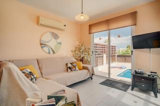 Villa Sunrise Pernera - Paralímni - 4