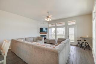 Bay-View La Porte Home Rental Steps to Beach! - La Porte - 7