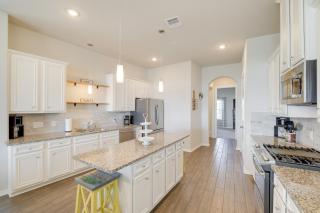 Bay-View La Porte Home Rental Steps to Beach! - La Porte - 4