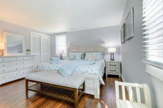 Hyannis Vacation Home about 2 Mi to Craigville Beach - Hyannis - 1