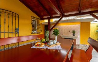 Nice Home In Cernik With Kitchen - Cernik - 5