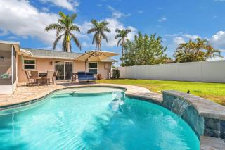 Pool Home Near Downtown, 5th Ave, Beaches & Pier - Naples - 4